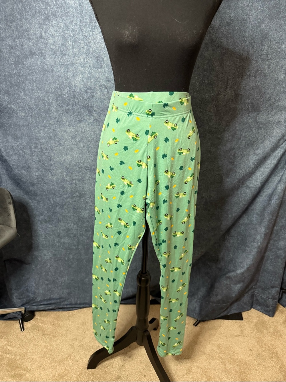 Serra Green Clover & Tractor Print Leggings